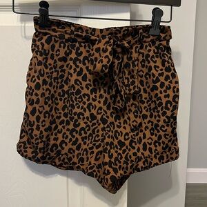Women’s fashion shorts